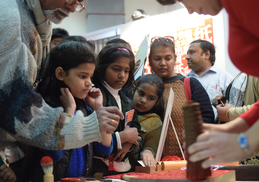 Highlights at the Chinese pavilion of the New Delhi book fair