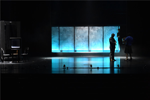 British troupe brings its physical theatre <EM>Missing</EM> to Beijing