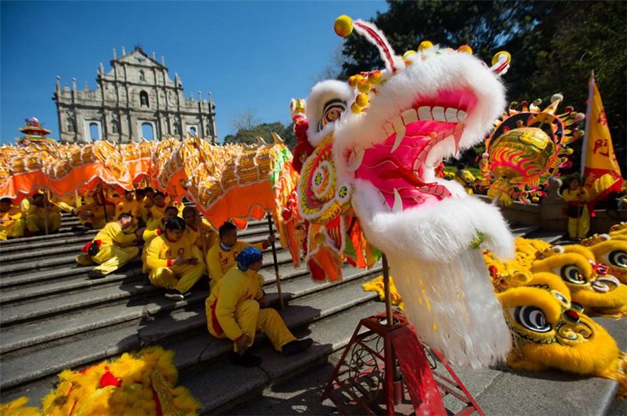 A glimpse of Lunar New Year activities across China