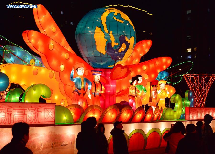 Lantern show held for Chinese Spring Festival in E China