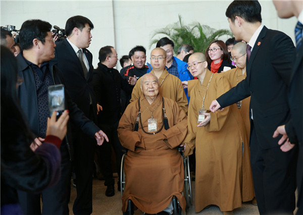 Ceremony held to unveil returned Buddha head in Beijing