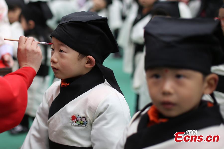 Children attend First Writing Ceremony in East China city