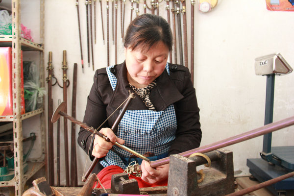 Tipping the balance in favor of traditional craftsmanship