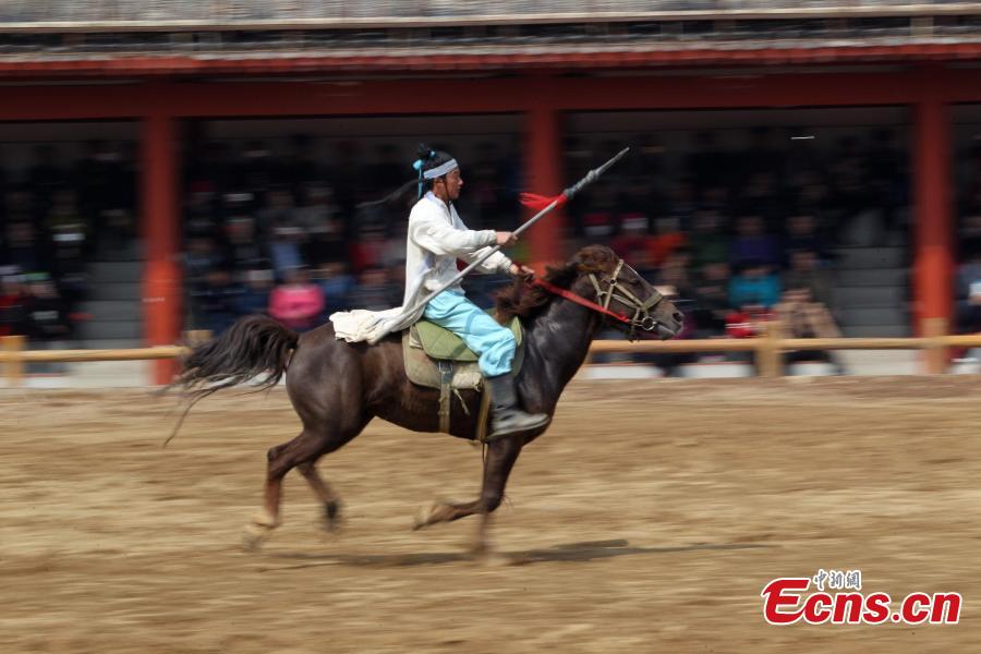 Theme park reenacts Yue Fei's classic win