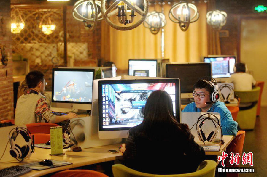 Internet cafes transformed into cultural venues in Liaoning