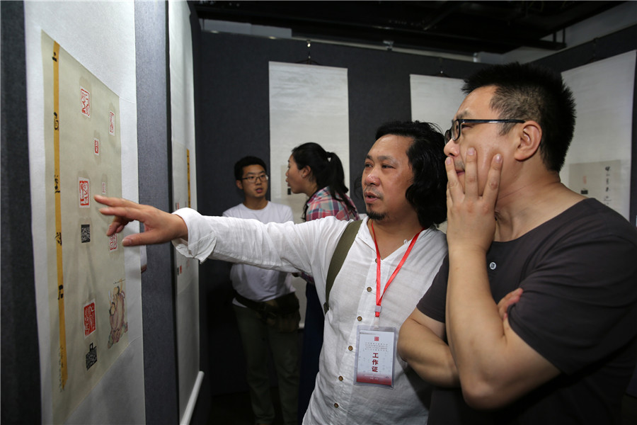 Art of seal carving on display in Sichuan