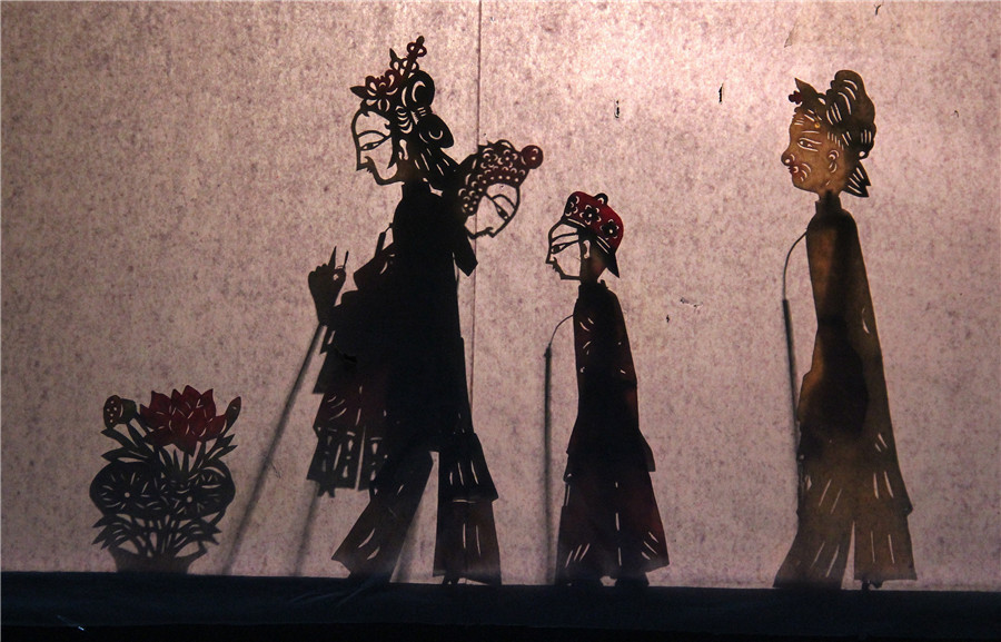 Nine-day shadow puppetry feast in Gansu