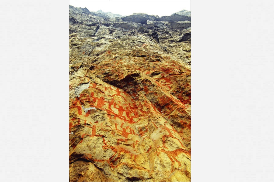 Zuojiang Huashan rock painting named a world heritage