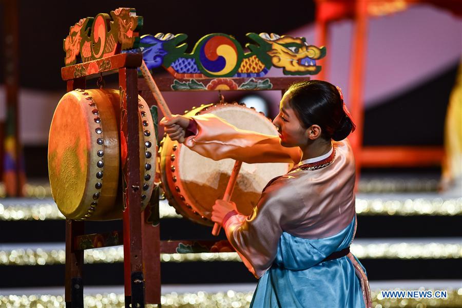 10th China International Folk Art Festival held in Xining