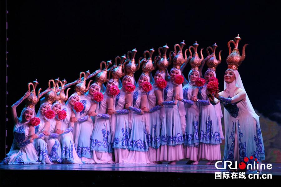 Sino-Mexico gala showcases Mexico city