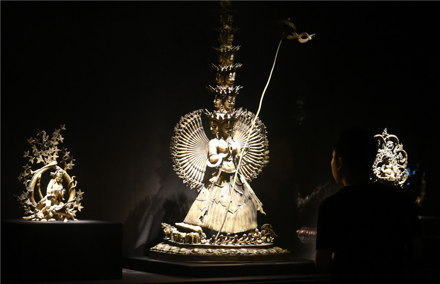 Ancient Chinese Buddha exhibition kicks off in Hangzhou