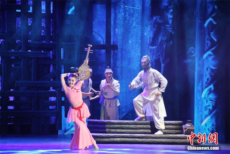 Silk Road themed dance drama debuts in NW China's Gansu