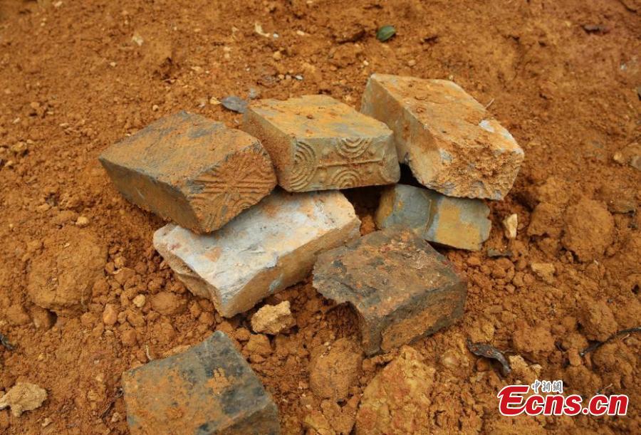 Villager digs out ancient artifacts in E China county