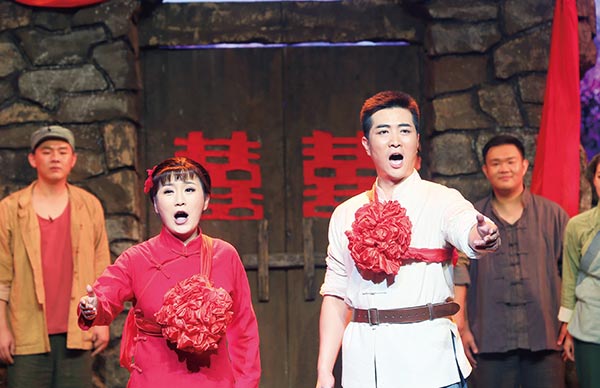Classic opera Marriage to Xiao Erhei presents its latest version in Beijing