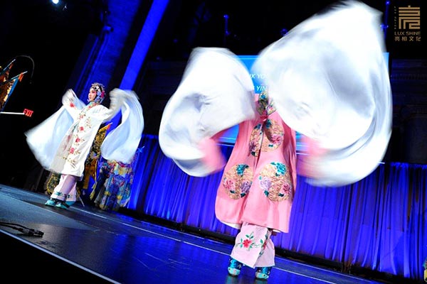 Peking Opera performance wows US audiences
