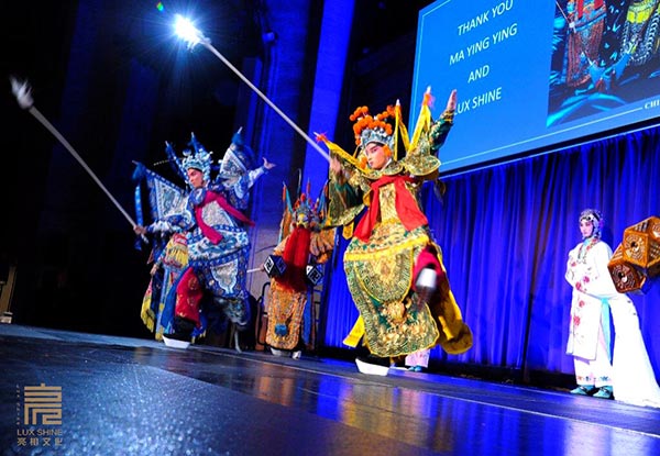 Peking Opera performance wows US audiences