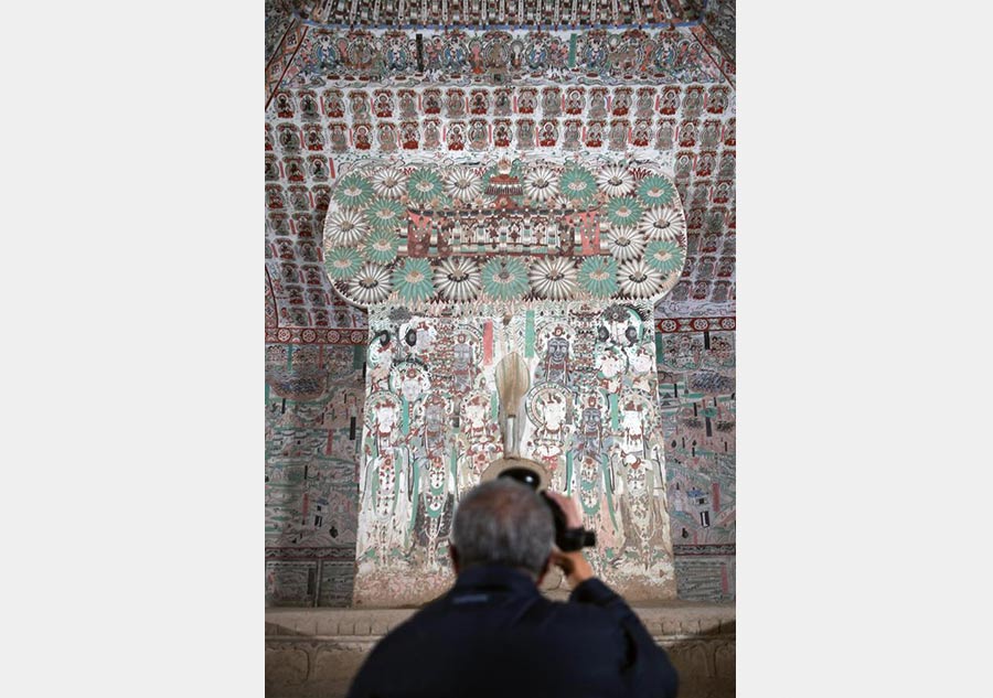 Mogao Caves open to photographers for the first time