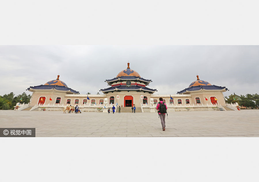 Sacrificial ceremony for Genghis Khan held in Inner Mongolia