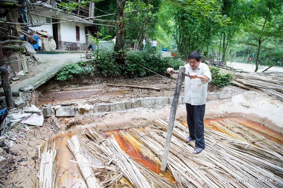 Chongqing develops 'Tuhuo' paper as tourism project