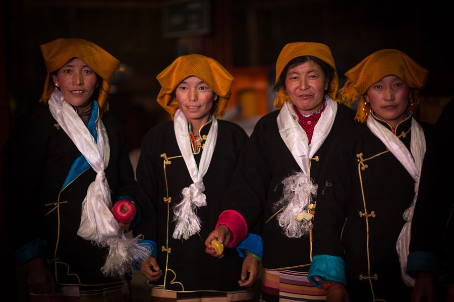 Tibetans celebrate Fairy's Day