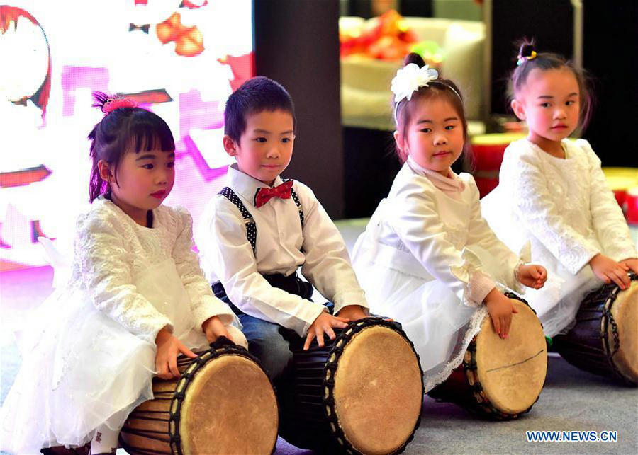 Children perform at concert to celebrate upcoming Year of Rooster