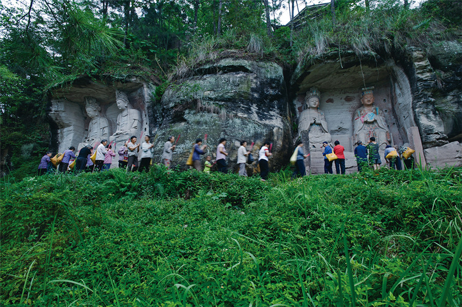 Photographer reflects on Buddhist art throughout China