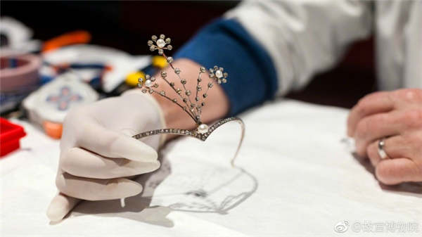 Palace Museum to exhibit French jewellery