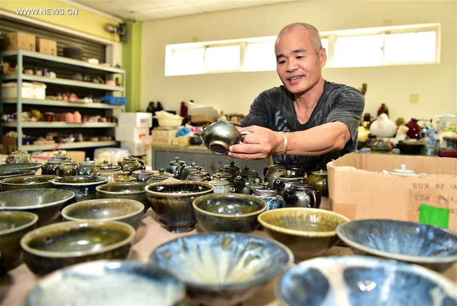 Red clay potteries with peculiar style made in China's Taiwan