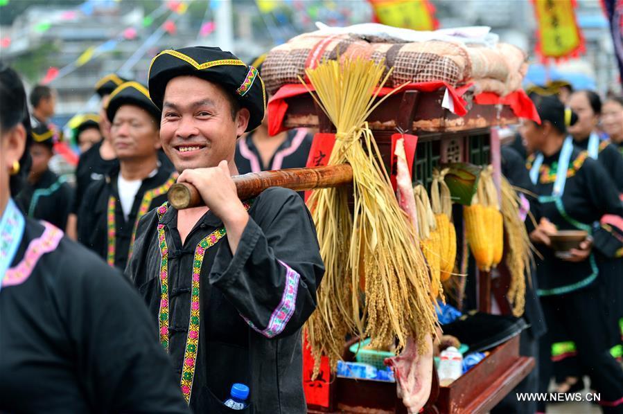 People of various ethnic groups celebrate Longji Terraces Cultural Festival in Guangxi