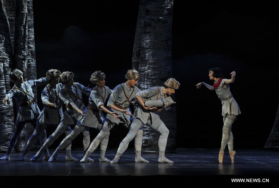 Ballet staged at China Xinjiang Int'l Folk Dancing Festival in Urumqi