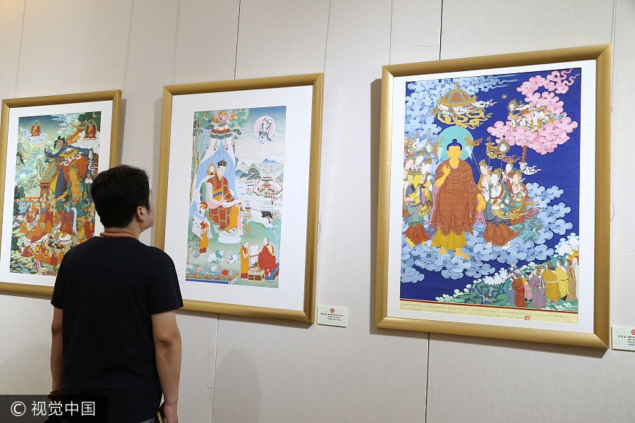 Thangka art exhibition held in Beijing