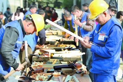 Craftsmen compete for chance to renovate China's Palace Museum