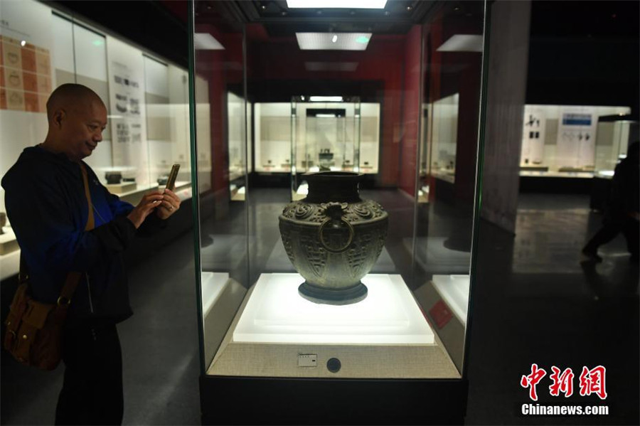 Ancient bronzewares displayed at Sanxingdui Museum