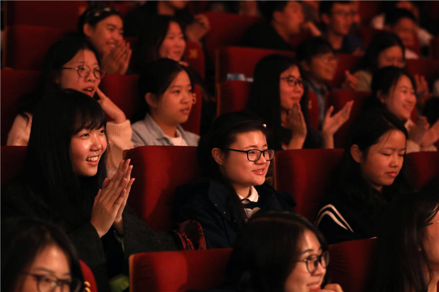 Peking Opera tour debuts on university campus