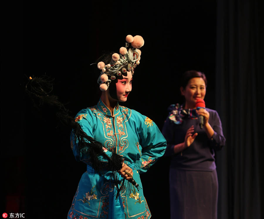 Charm from the past: Students experience Qinqiang Opera