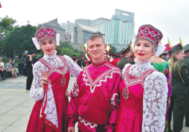 Military bands play in East China