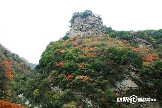 天青气爽去爬山 陕西八大登山胜地推荐