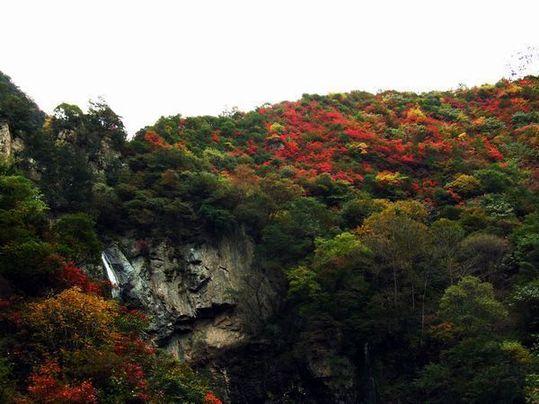 天青气爽去爬山 陕西八大登山胜地推荐