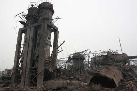 河南一化工厂爆炸已致7人死亡 目前水质空气质量正常(多图)