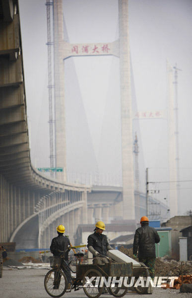 上海闵浦大桥即将建成通车