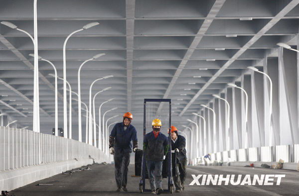 上海闵浦大桥即将建成通车
