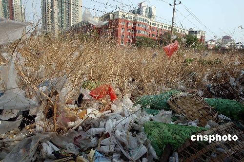 北京城市垃圾年均递增8% 每年填埋约占地500亩