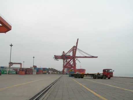 防城港：“海上胡志明小道”到新兴港口工业城市