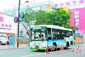 广东东莞200名公交员工为改善福利停工