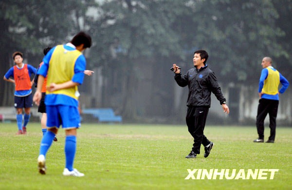 中国足协宣布对涉假三支俱乐部的处罚决定