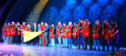 克利伯环球帆船赛青岛站举行颁奖仪式
