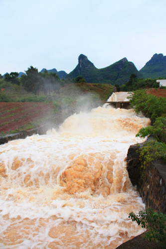 广西恭城发生洪涝灾害