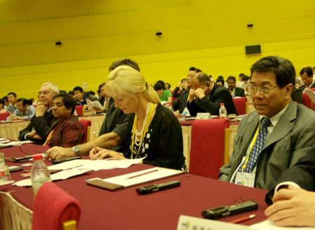 世界旅游城市市长论坛开幕　国内外90多位市长齐聚郑州