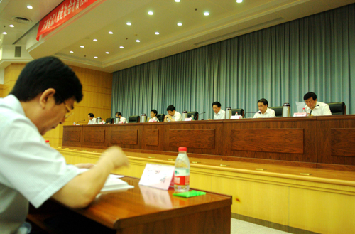 河南二次召开“三项重点工作”领导小组会议