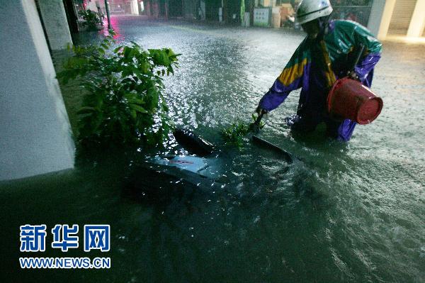 台风“凡亚比”登陆台湾(图)